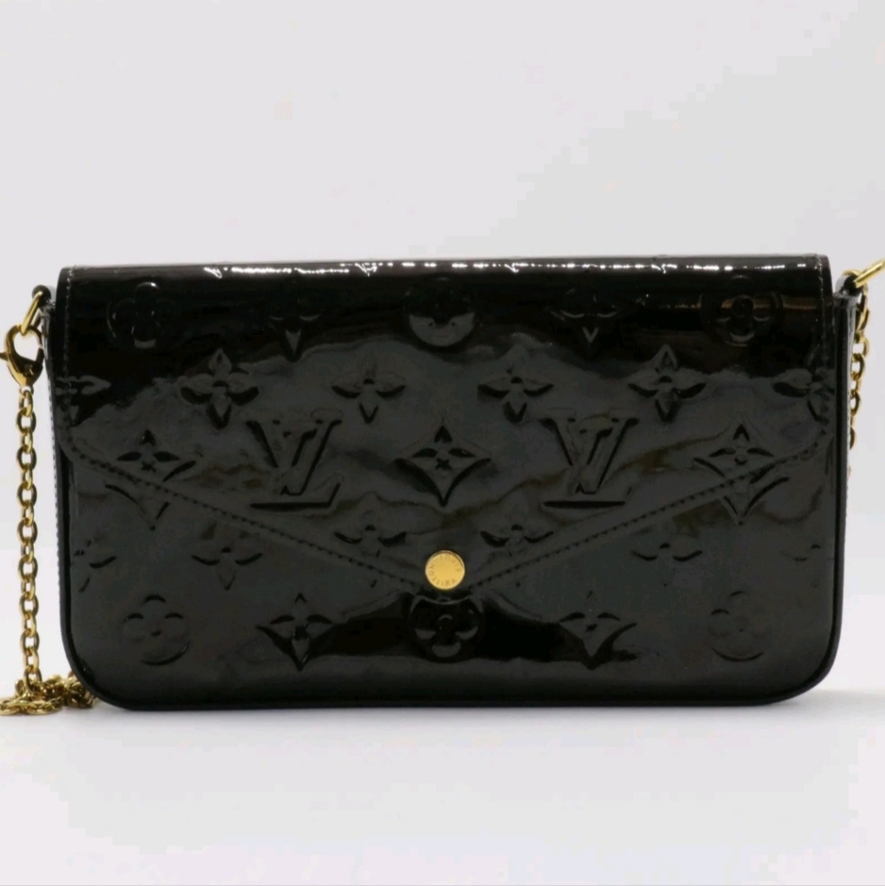 LOUIS VUITTON PATENT LEATHER MONOGRAM VERNIS POCHETTE FELICIE